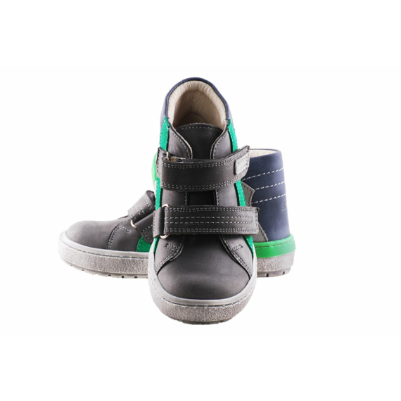 Szamos sötétszürke-kék, zöld díszítésű átmeneti cipő
