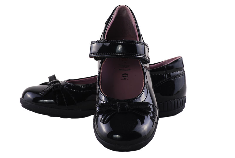 Superfit fekete lakk, masnis alkalmi cipő