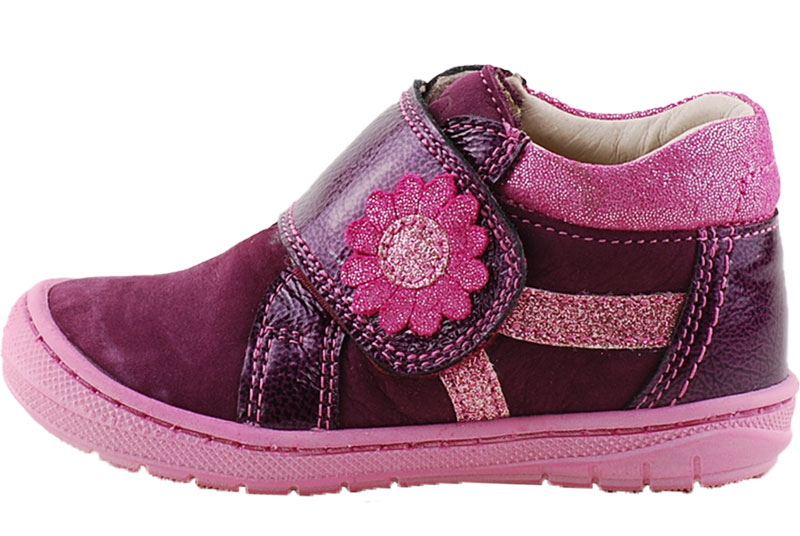 Lila, pink, virágos, hajlékony talpú, Szamos cipő